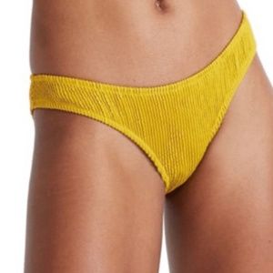 Madewell Second Wave Textured Curved-Waist Bikini